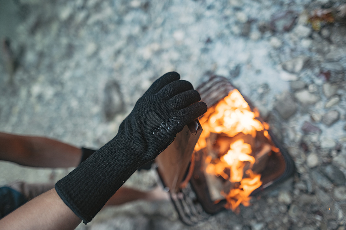 5 Best Outdoor Fireproof Gloves in 2026